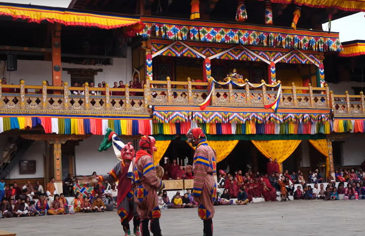 Exploring-Punakha-Bhutan